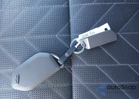 2024 Kia Telluride Ex X-Line z USA, uszkodzony, nr VIN 5XYP3DGC9RG490653